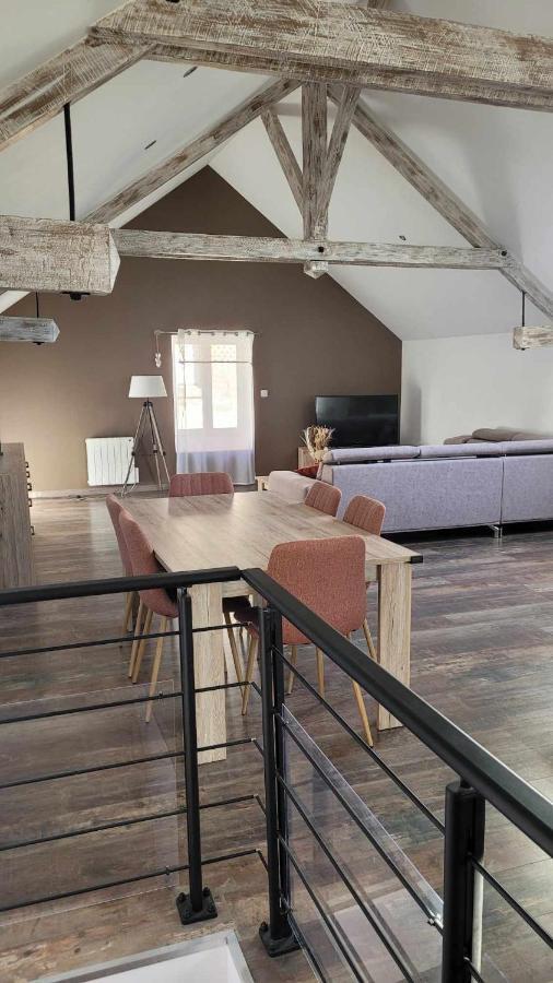 Charmante Maison A Haybes エクステリア 写真